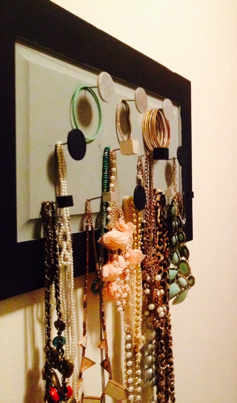 8 Ideas for Jewelry Storage, Organization & Display